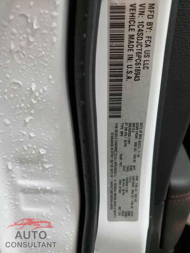 DODGE DURANGO 2023 - 1C4SDJCT6PC618943