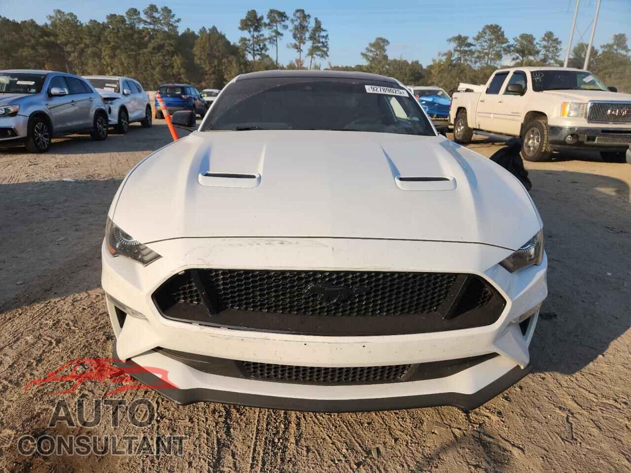 FORD MUSTANG 2022 - 1FA6P8CF7N5111052