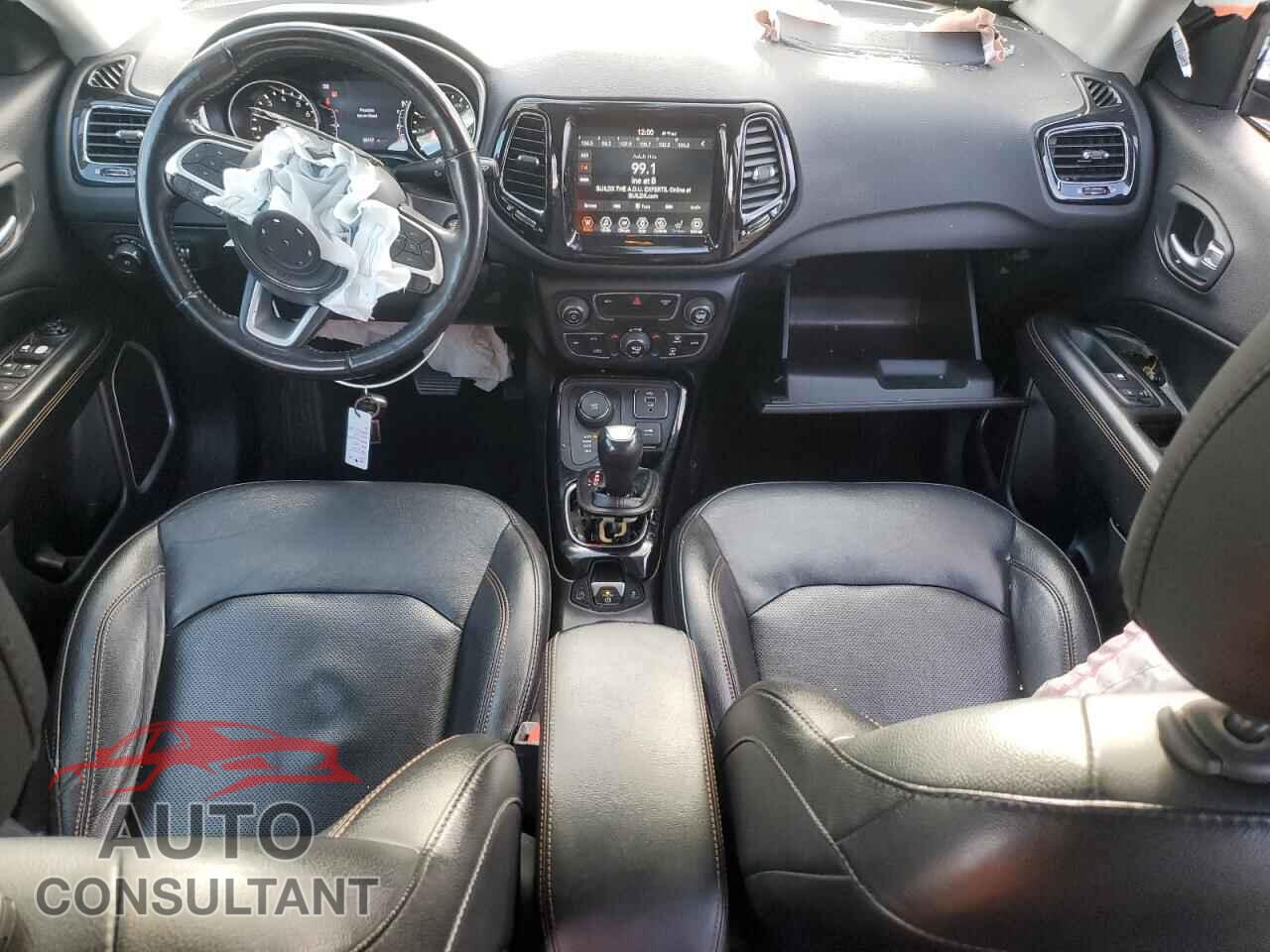 JEEP COMPASS 2020 - 3C4NJDCB8LT127304