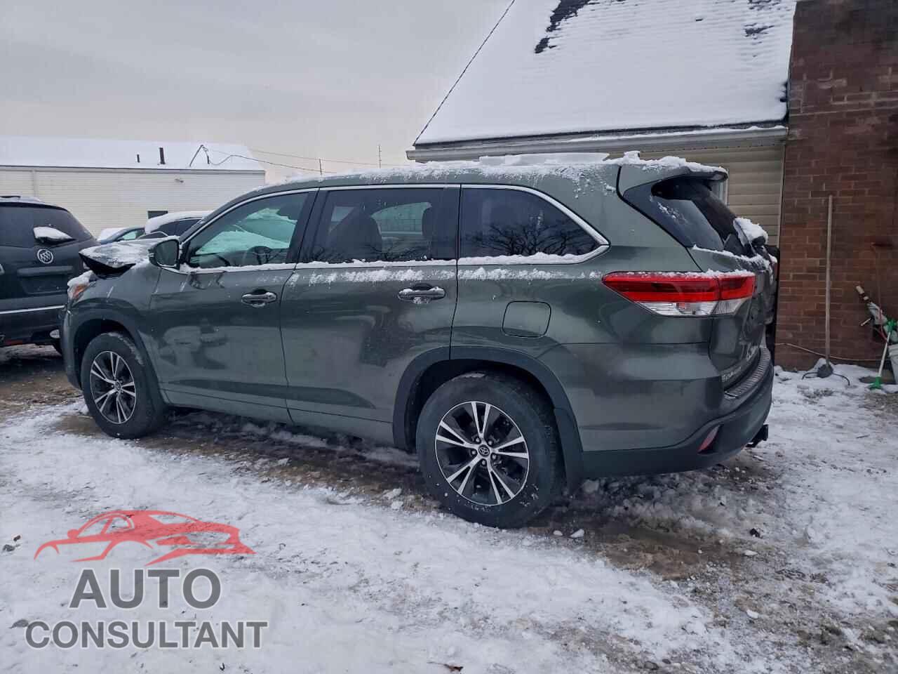 TOYOTA HIGHLANDER 2017 - 5TDBZRFH7HS398977