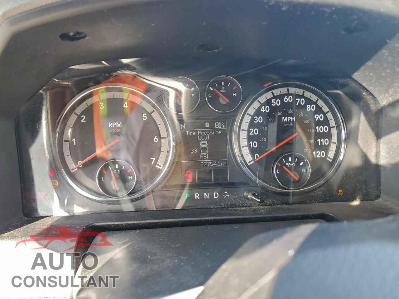 DODGE RAM 1500 2012 - 1C6RD6LT3CS212900