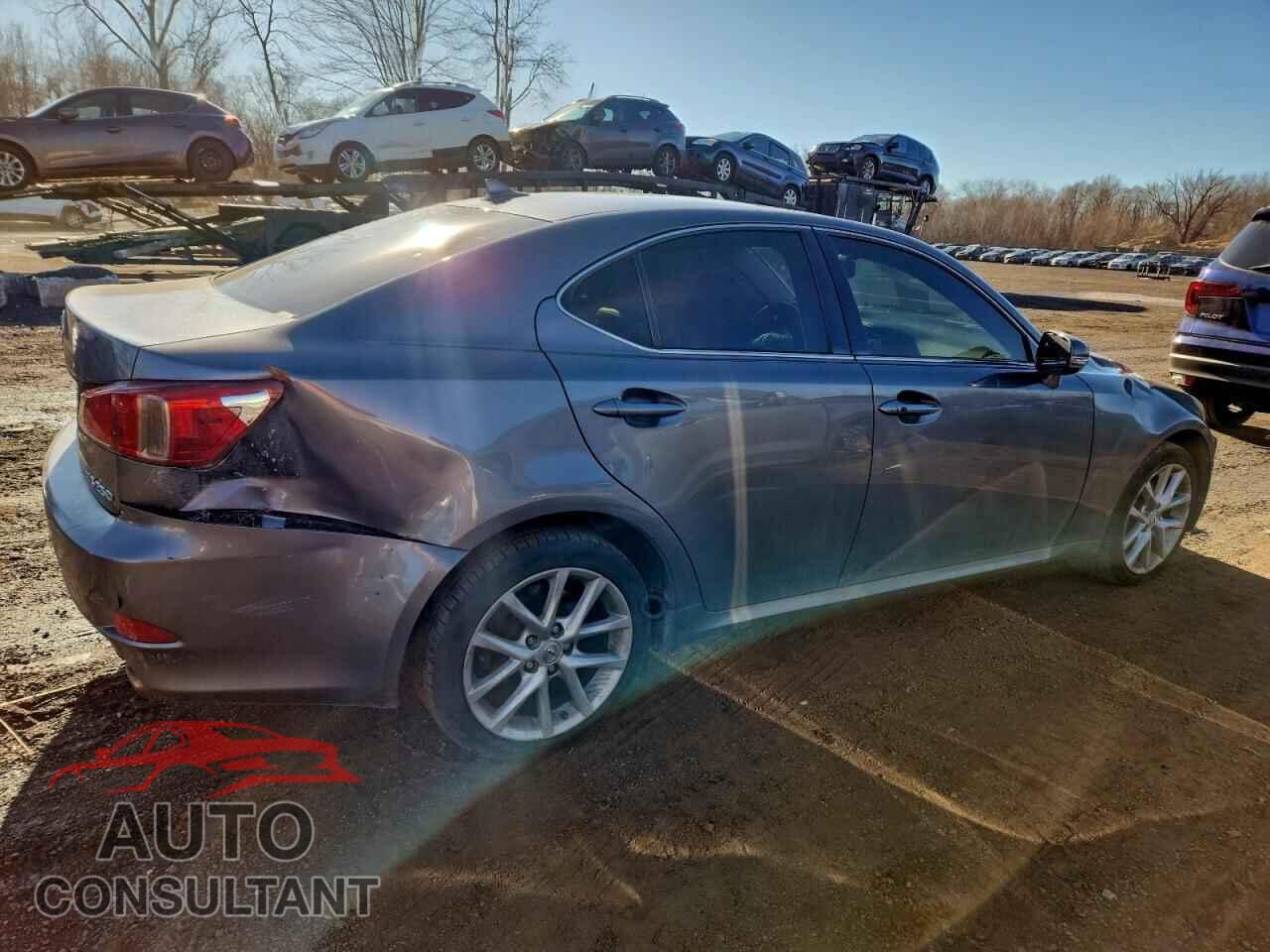 LEXUS IS 2012 - JTHCF5C22C5059840