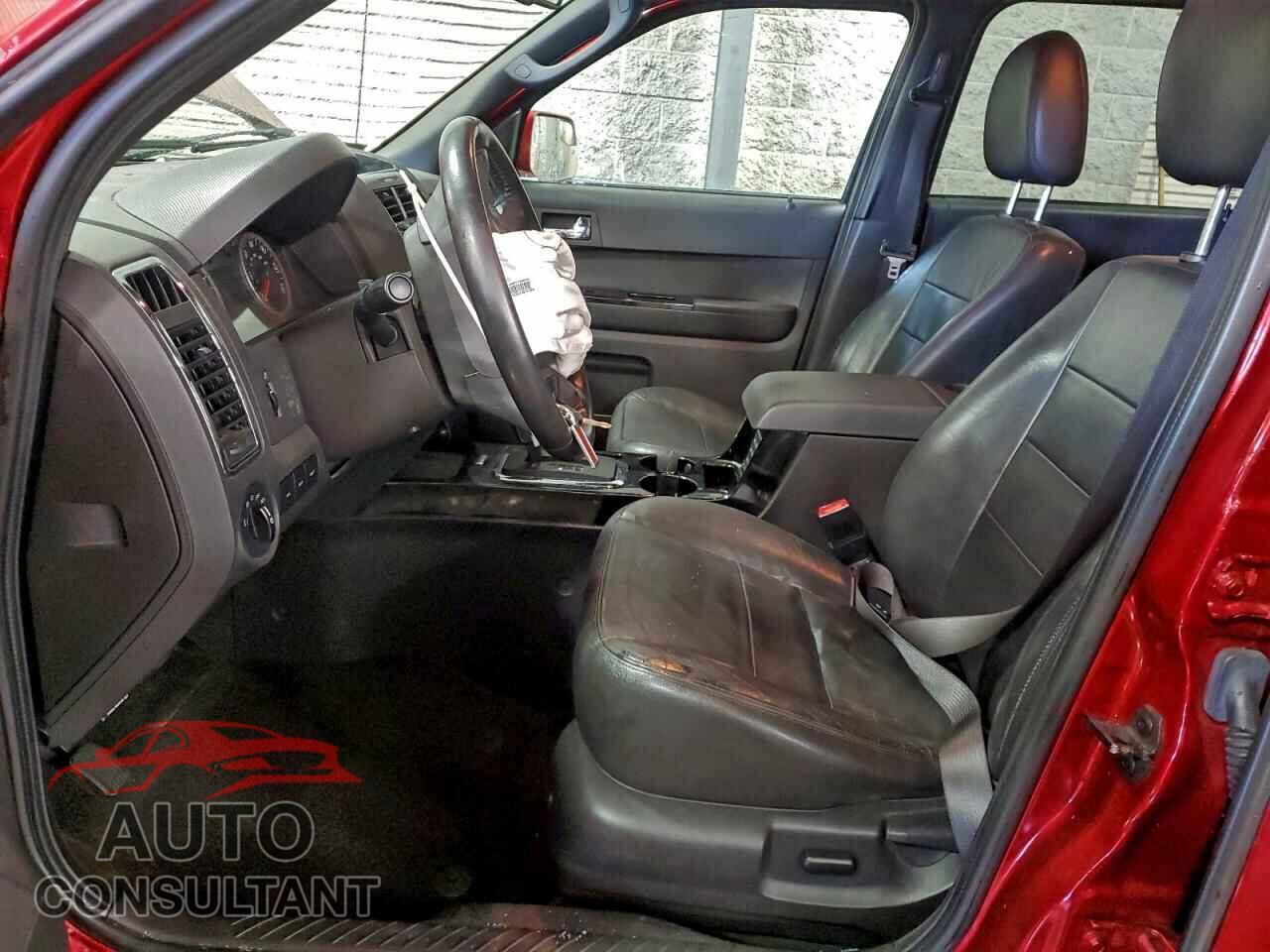 FORD ESCAPE 2012 - 1FMCU9E76CKC42467