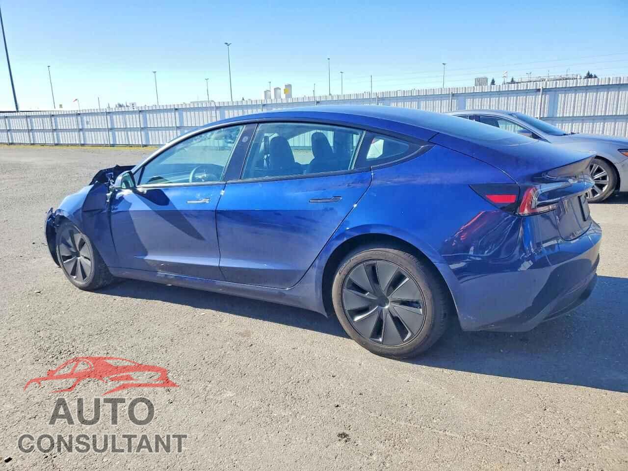 TESLA MODEL 3 2025 - 5YJ3E1EB0SF906152