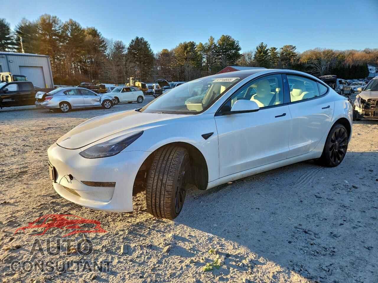 TESLA MODEL 3 2023 - 5YJ3E1ECXPF480681