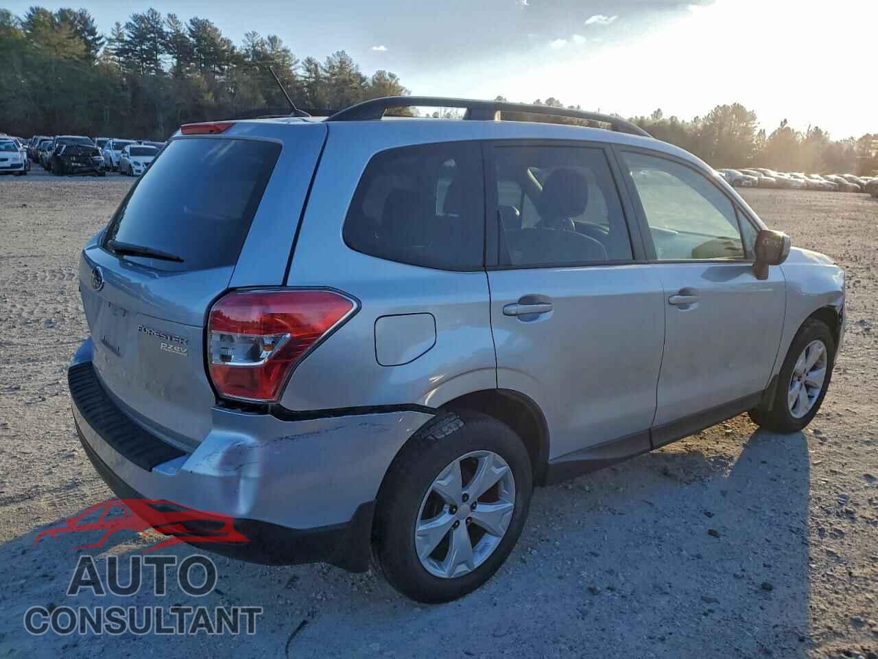 SUBARU FORESTER 2015 - JF2SJADC8FH823917