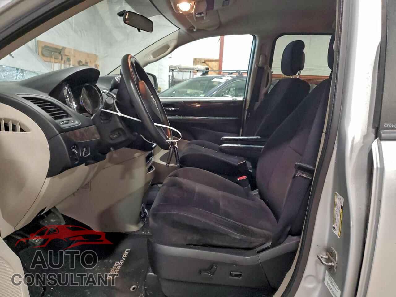 DODGE CARAVAN 2011 - 2D4RN3DG5BR639018