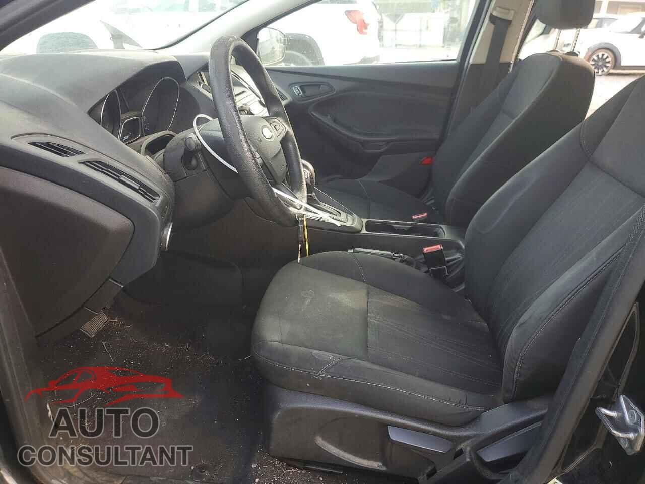 FORD FOCUS 2016 - 1FADP3E20GL379217