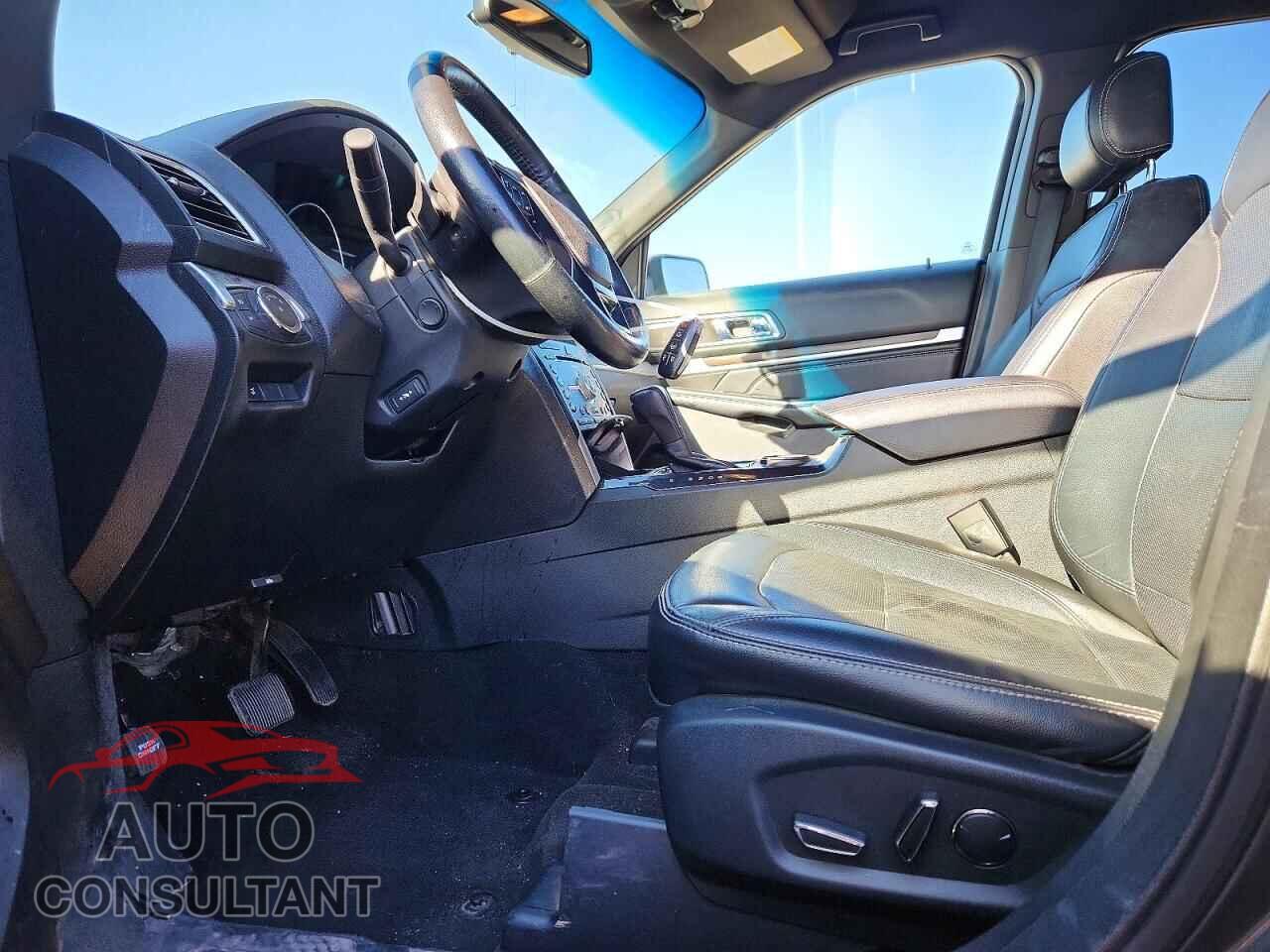 FORD EXPLORER 2017 - 1FM5K7F86HGB62185