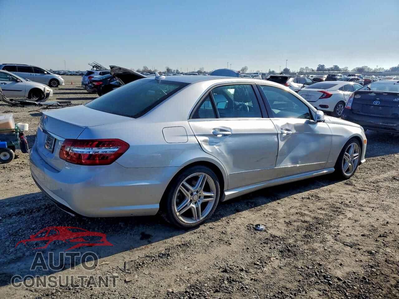 MERCEDES-BENZ E-CLASS 2013 - WDDHF5KB9DA701946