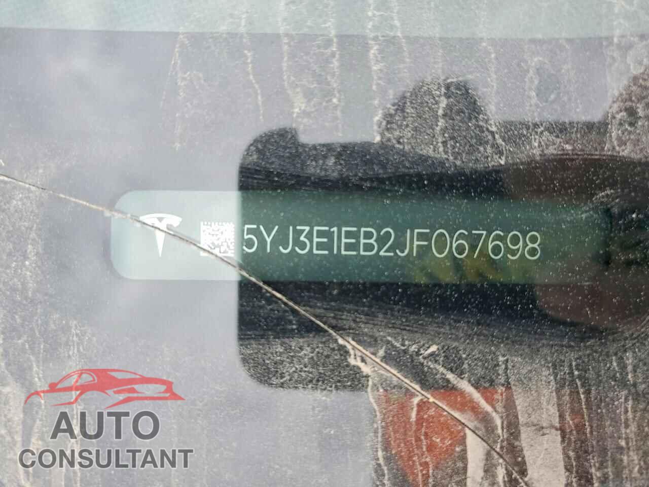 TESLA MODEL 3 2018 - 5YJ3E1EB2JF067698