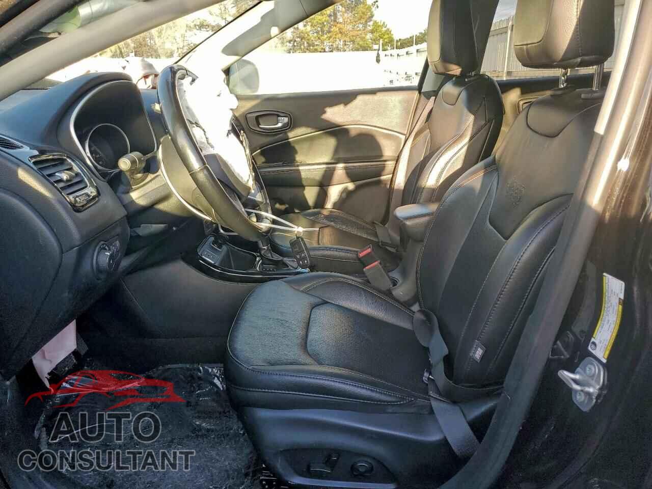 JEEP COMPASS 2021 - 3C4NJCCB4MT581013