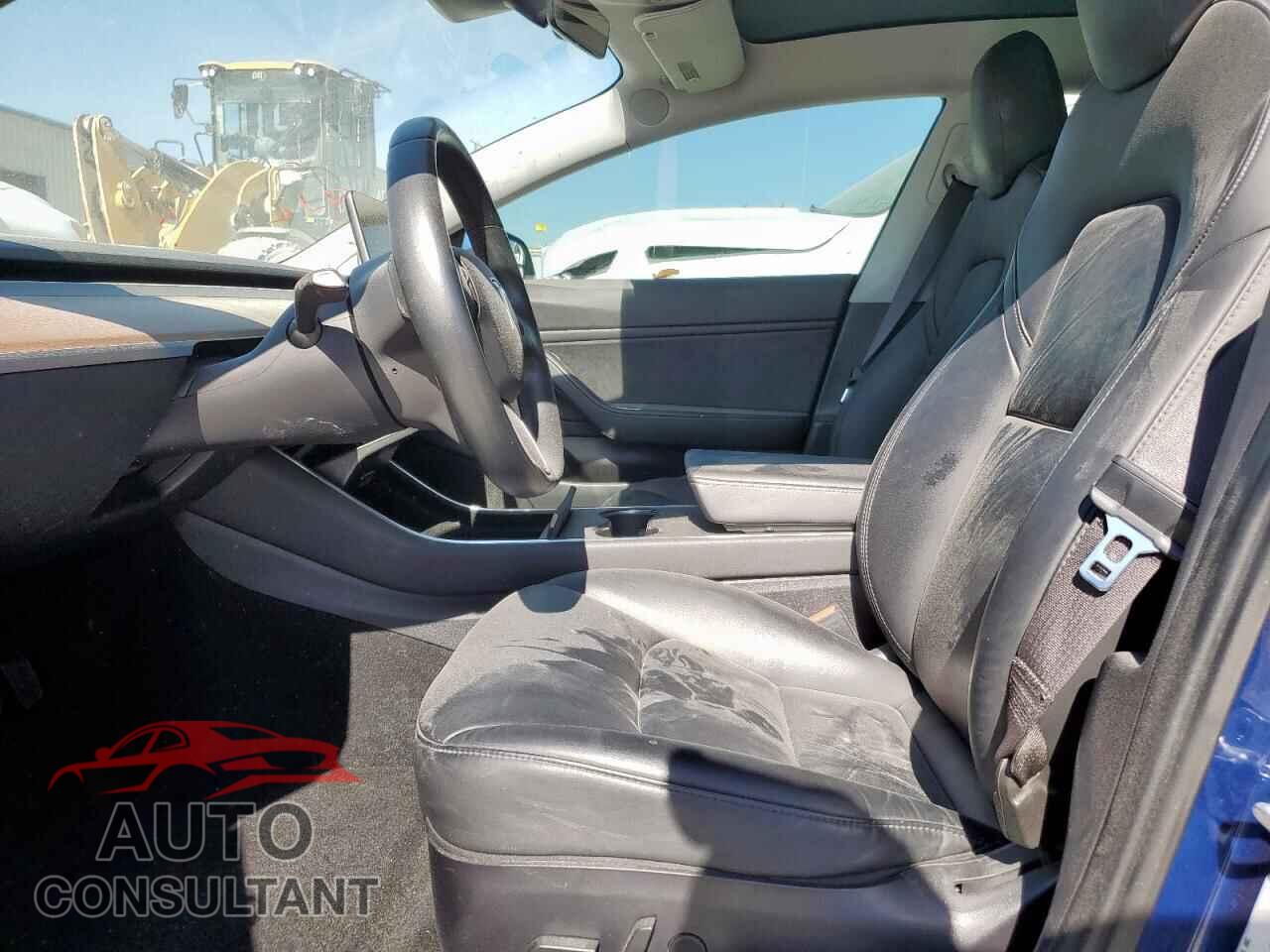 TESLA MODEL 3 2019 - 5YJ3E1EA3KF400709