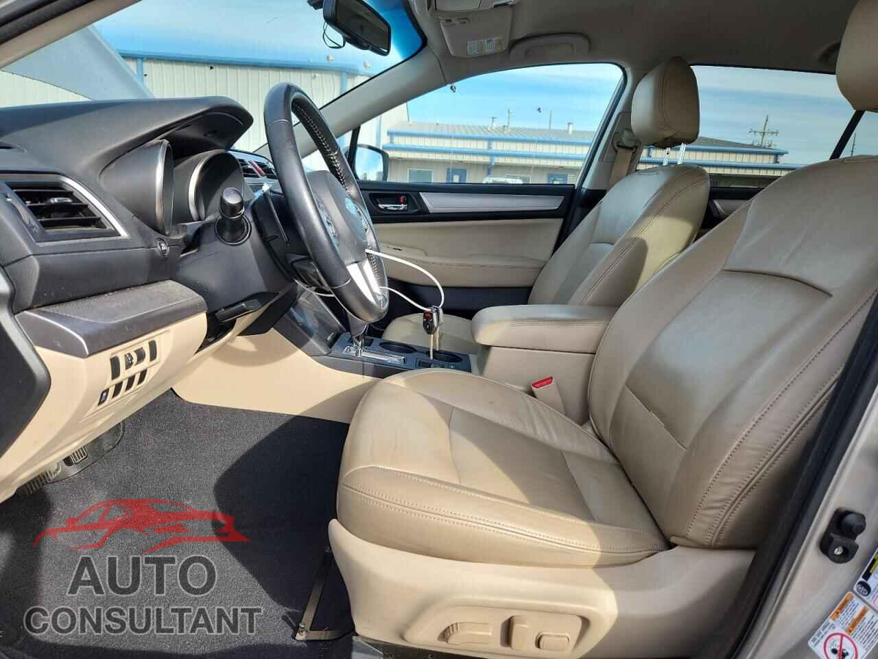 SUBARU OUTBACK 2015 - 4S4BSBCC2F3313557