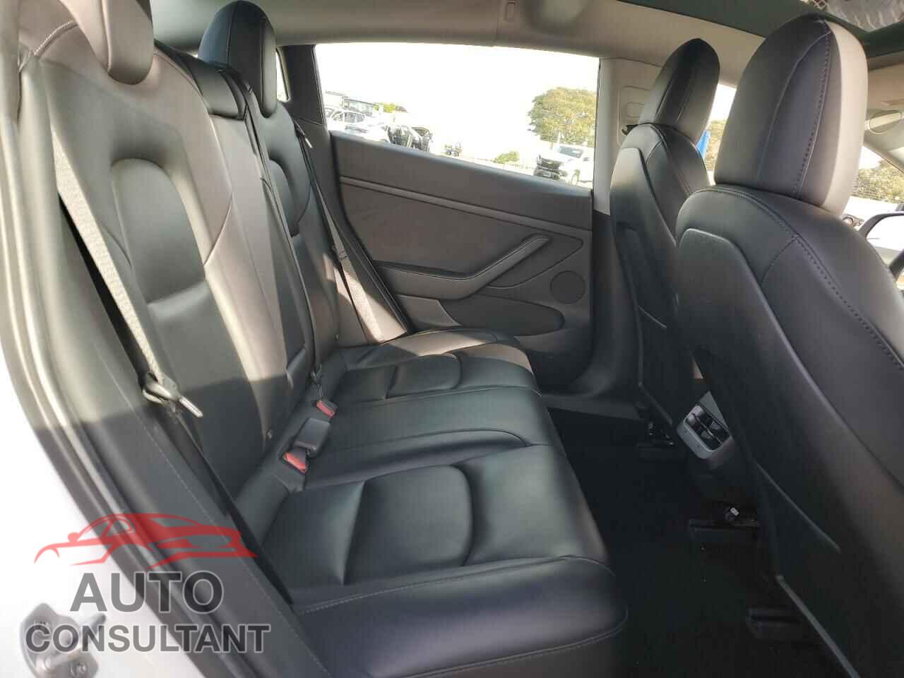 TESLA MODEL 3 2021 - 5YJ3E1EB3MF067486