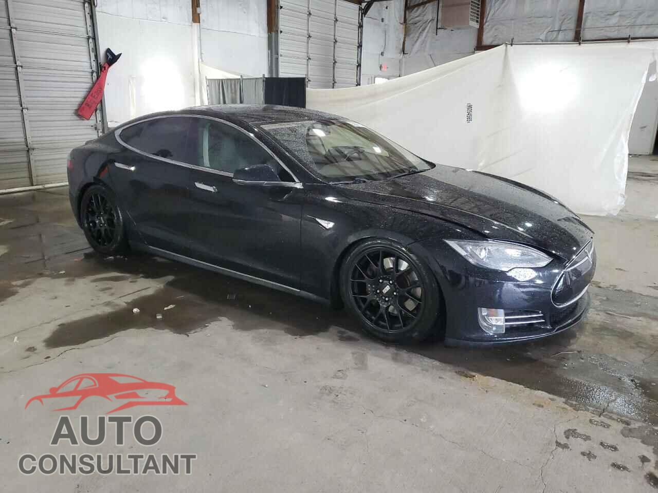 TESLA MODEL S 2013 - 5YJSA1CP5DFP07428