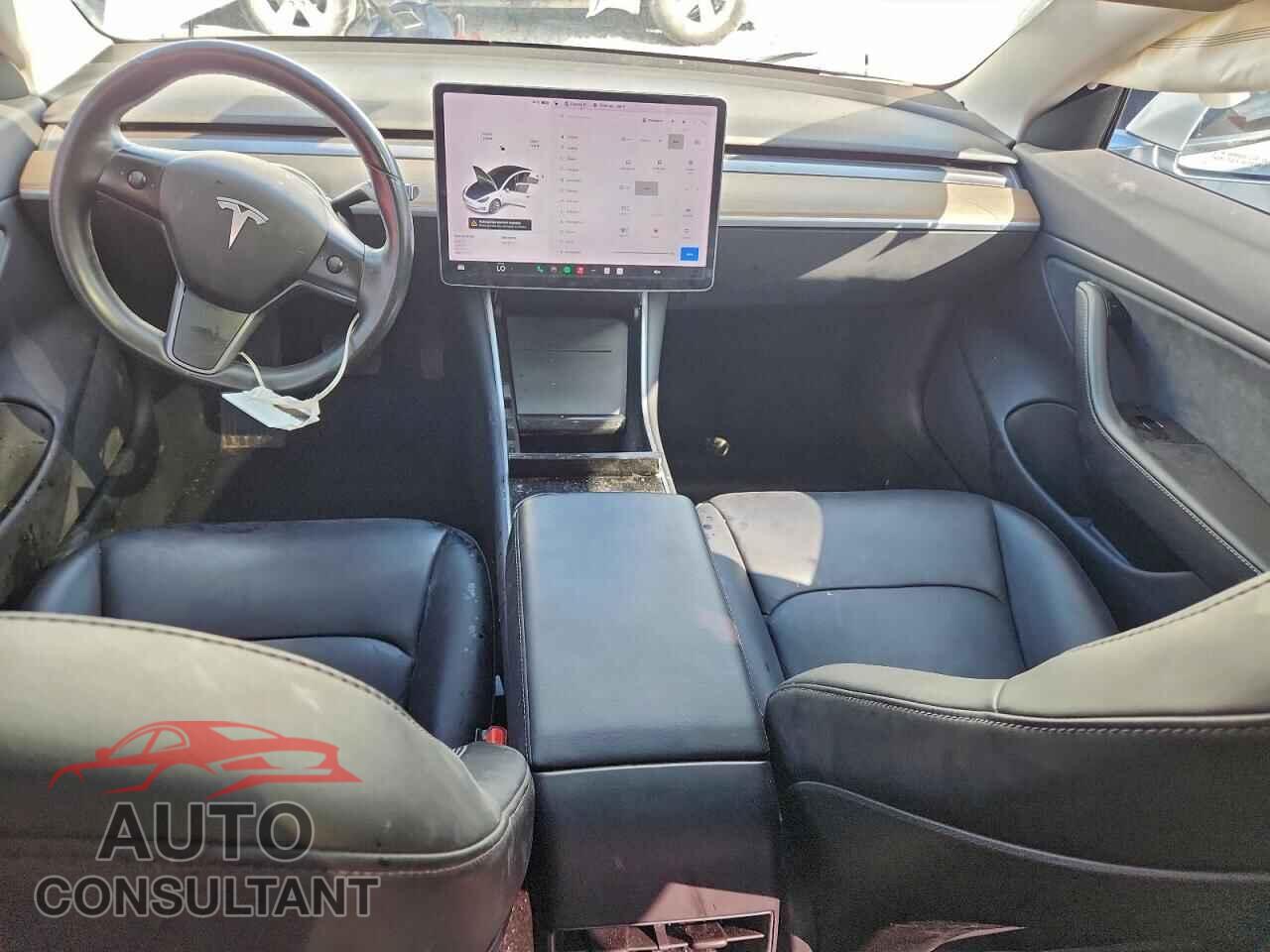 TESLA MODEL 3 2018 - 5YJ3E1EA5JF025369