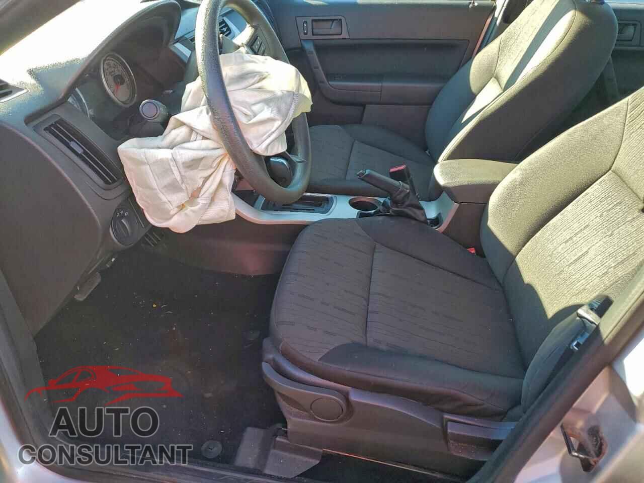 FORD FOCUS 2011 - 1FAHP3FN7BW140068