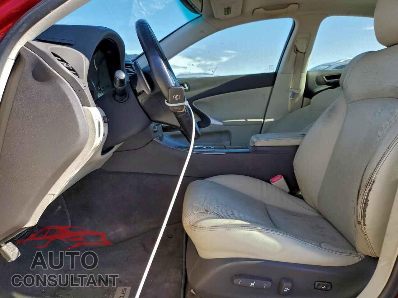 LEXUS IS 2012 - JTHBF5C22C5170237