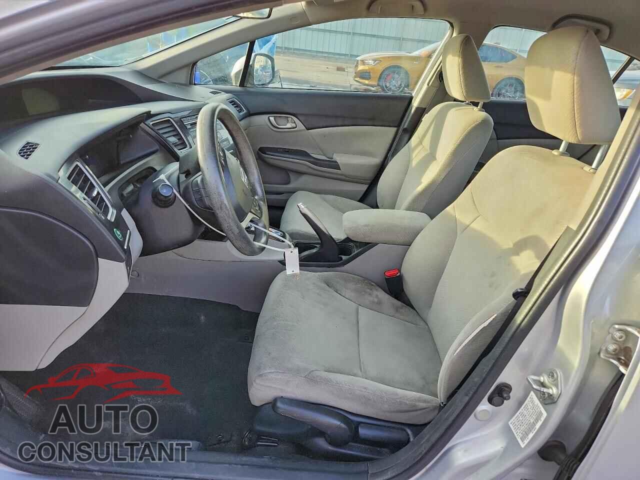 HONDA CIVIC 2013 - 19XFB2F55DE045547