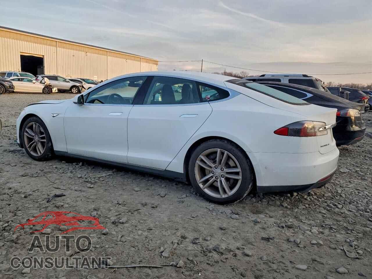 TESLA MODEL S 2016 - 5YJSA1E29GF122521