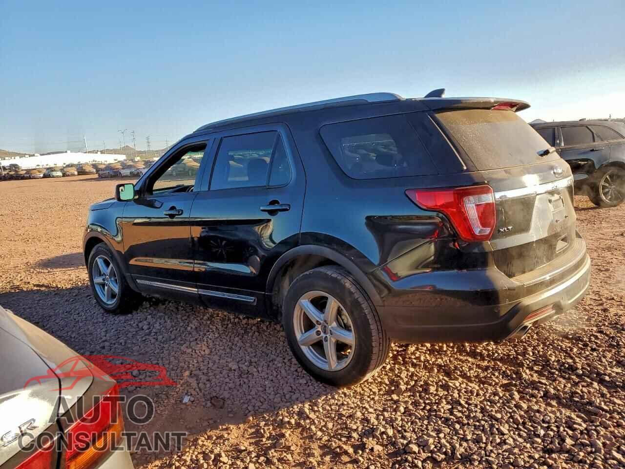 FORD EXPLORER 2018 - 1FM5K7D80JGB79511