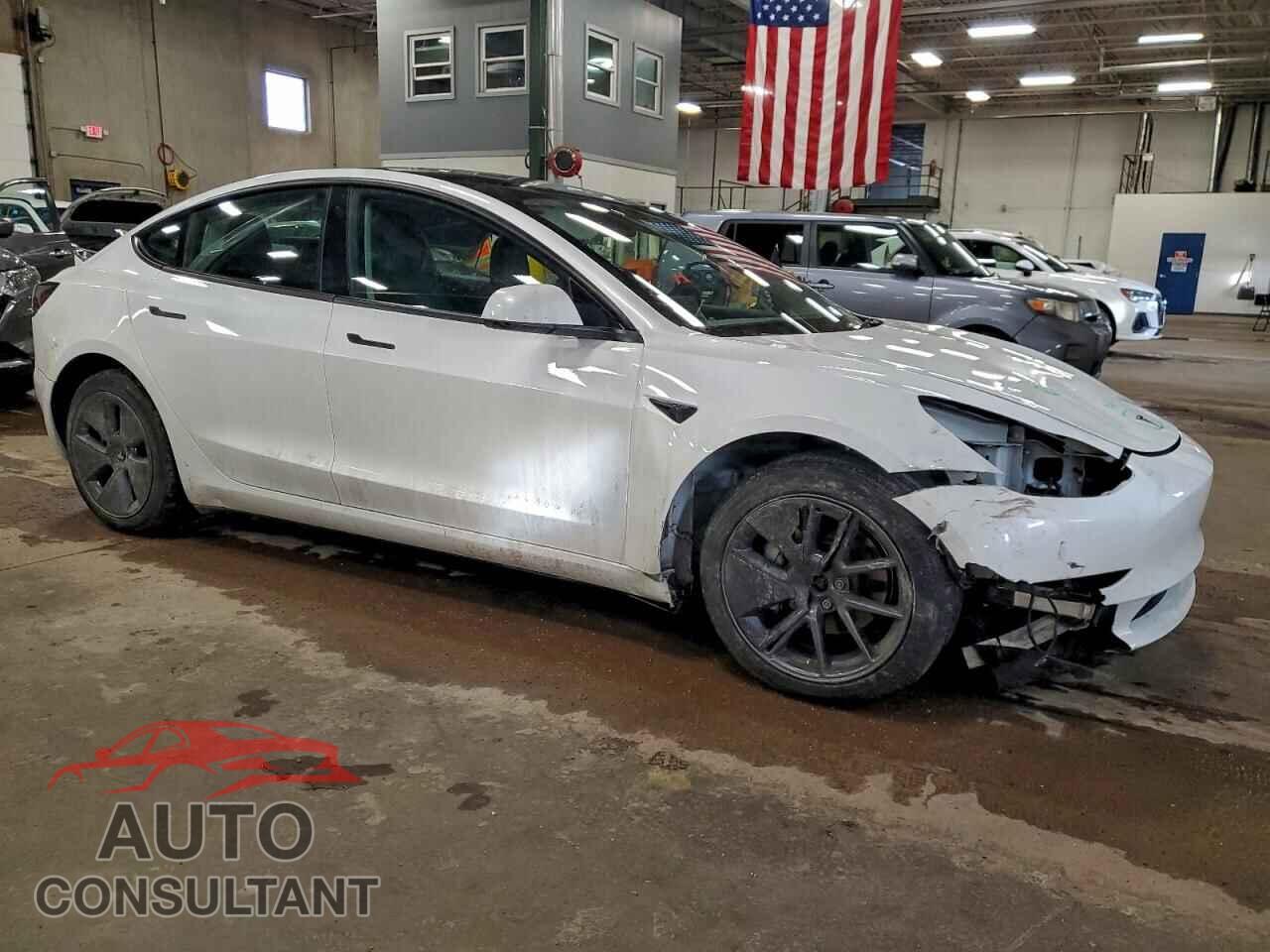 TESLA MODEL 3 2022 - 5YJ3E1EB3NF243549