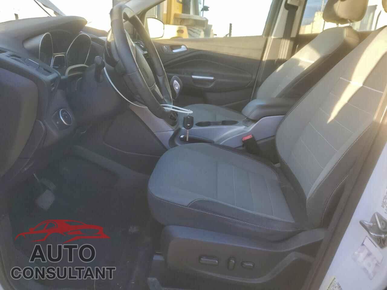 FORD ESCAPE 2015 - 1FMCU0G95FUB20430