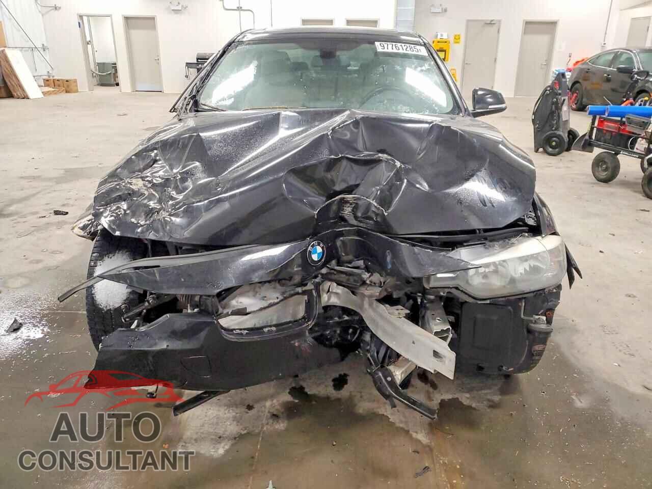 BMW 3 SERIES 2014 - WBA3C3C51EP662467