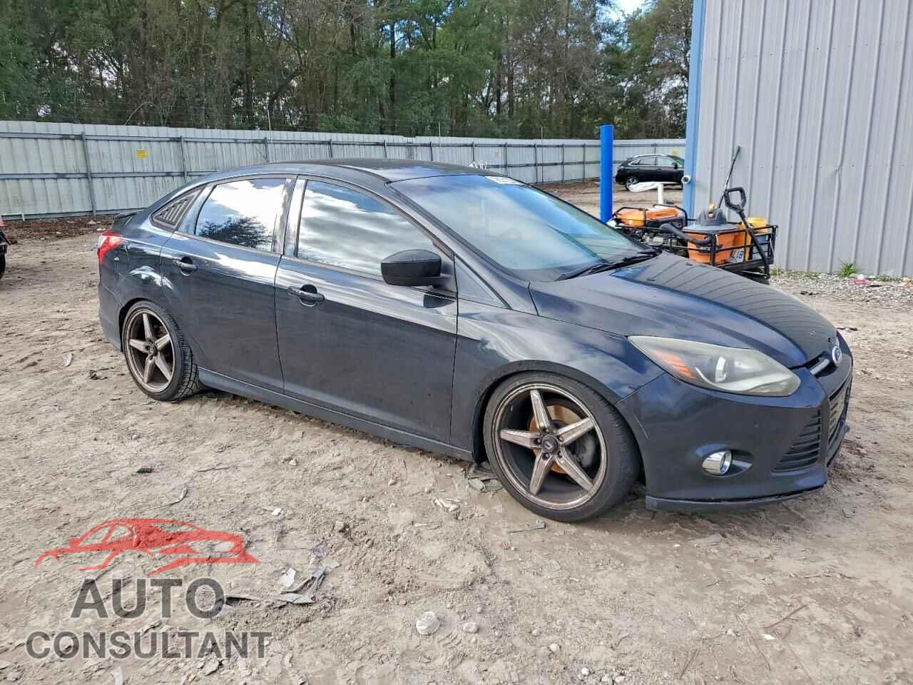 FORD FOCUS 2012 - 1FAHP3F25CL288115