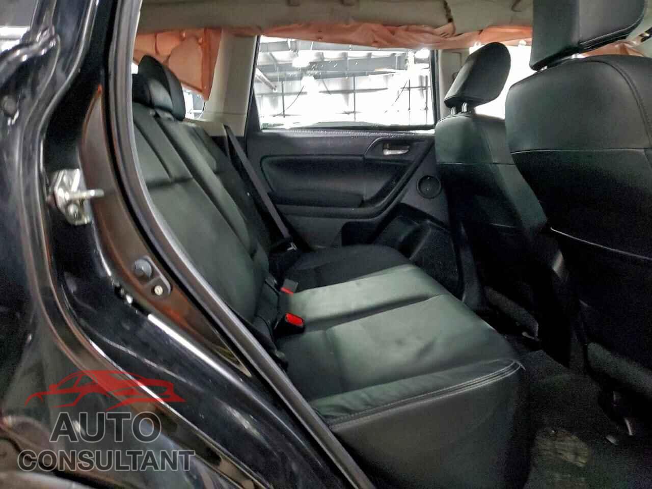 SUBARU FORESTER 2015 - JF2SJAUC5FH401877