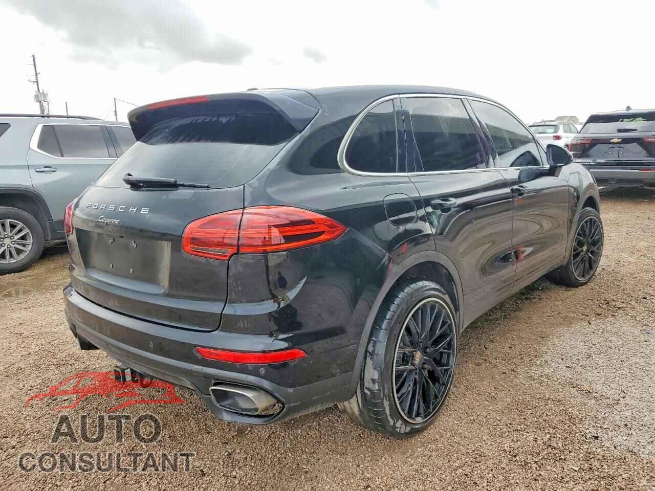 PORSCHE CAYENNE 2016 - WP1AA2A29GLA00440