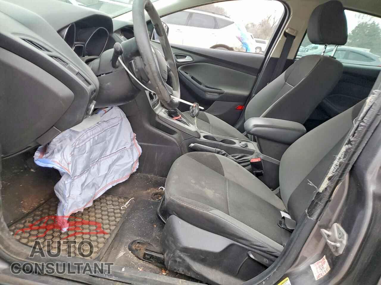 FORD FOCUS 2013 - 1FADP3F27DL343633