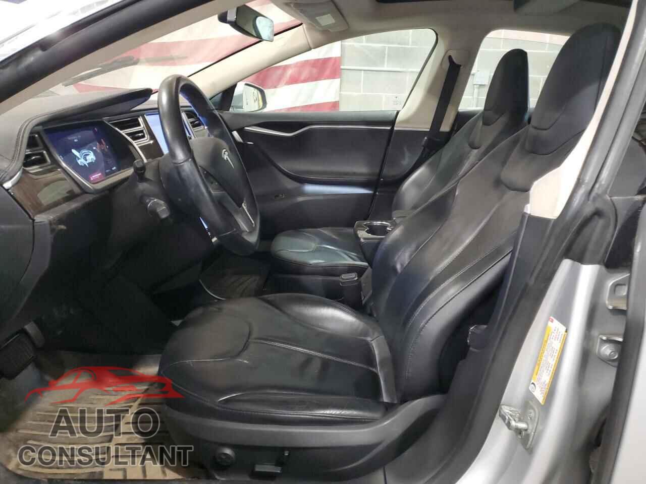 TESLA MODEL S 2013 - 5YJSA1CN6DFP18159