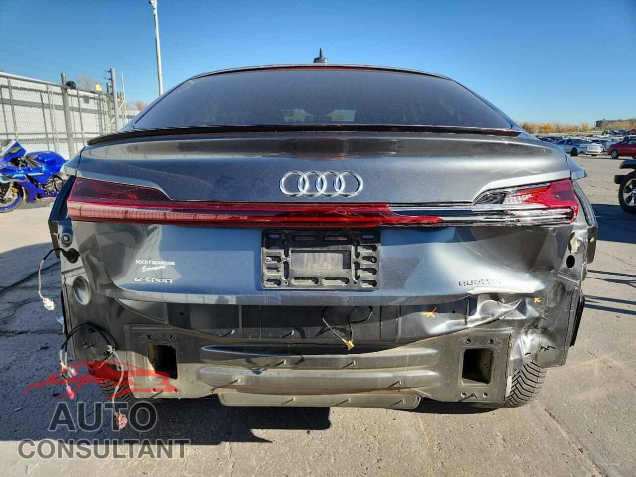 AUDI E-TRON 2022 - WA13AAGE7MB001815