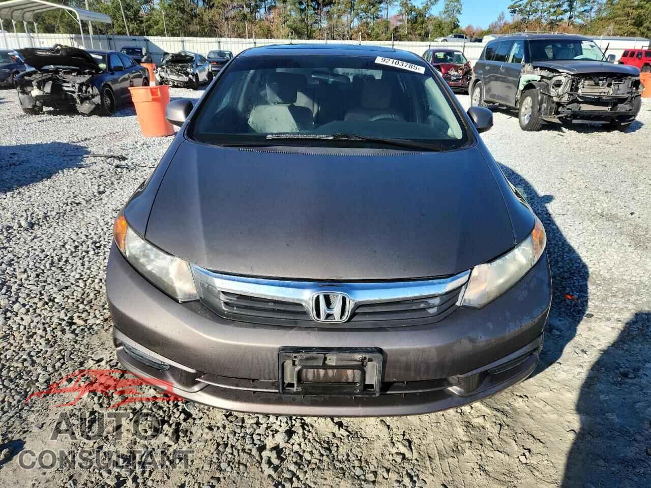 HONDA CIVIC 2012 - 2HGFB2F82CH527083