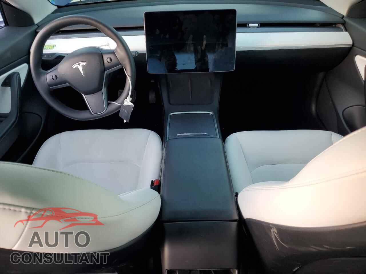 TESLA MODEL 3 2021 - 5YJ3E1EA6MF936489