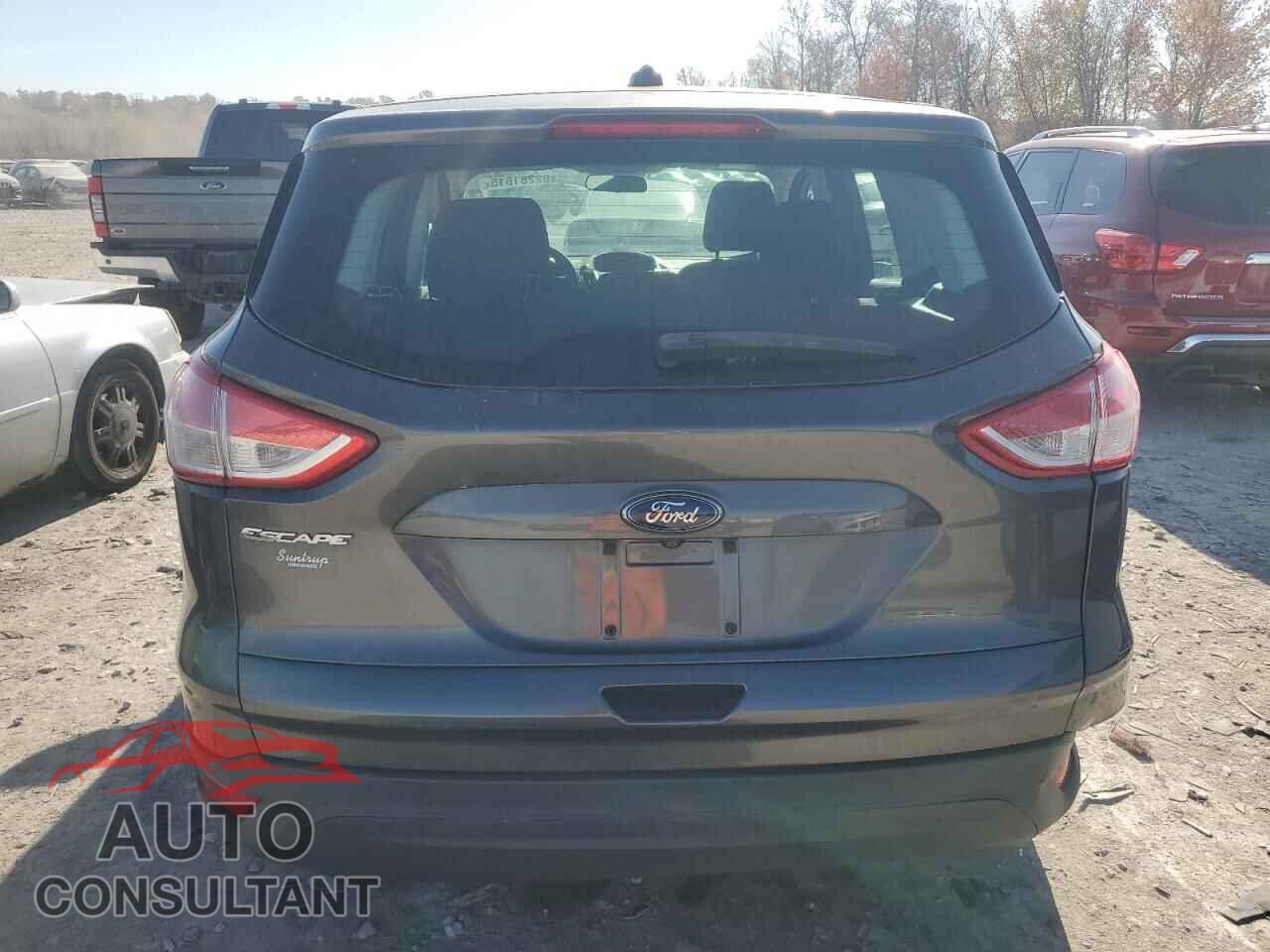 FORD ESCAPE 2015 - 1FMCU0F76FUA36746