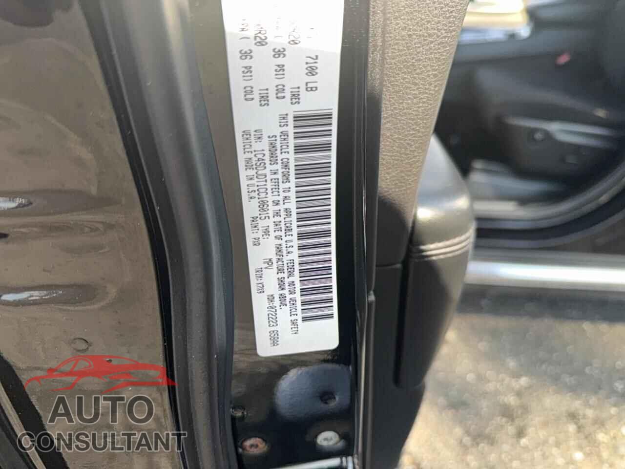 DODGE DURANGO 2012 - 1C4SDJDT1CC106015