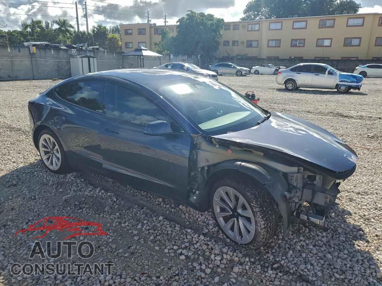 TESLA MODEL 3 2023 - 5YJ3E1EA3PF555591