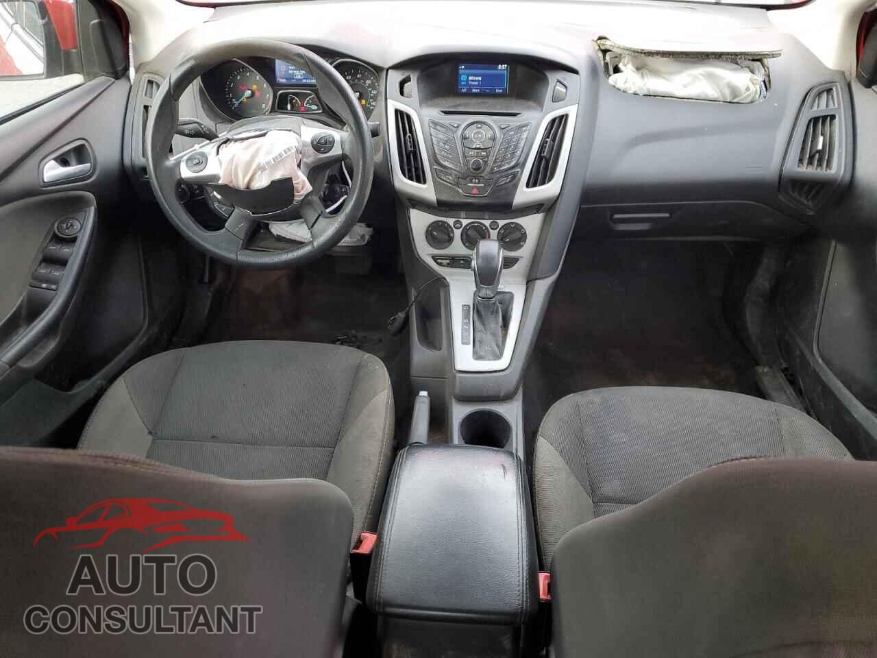 FORD FOCUS 2014 - 1FADP3F25EL282123
