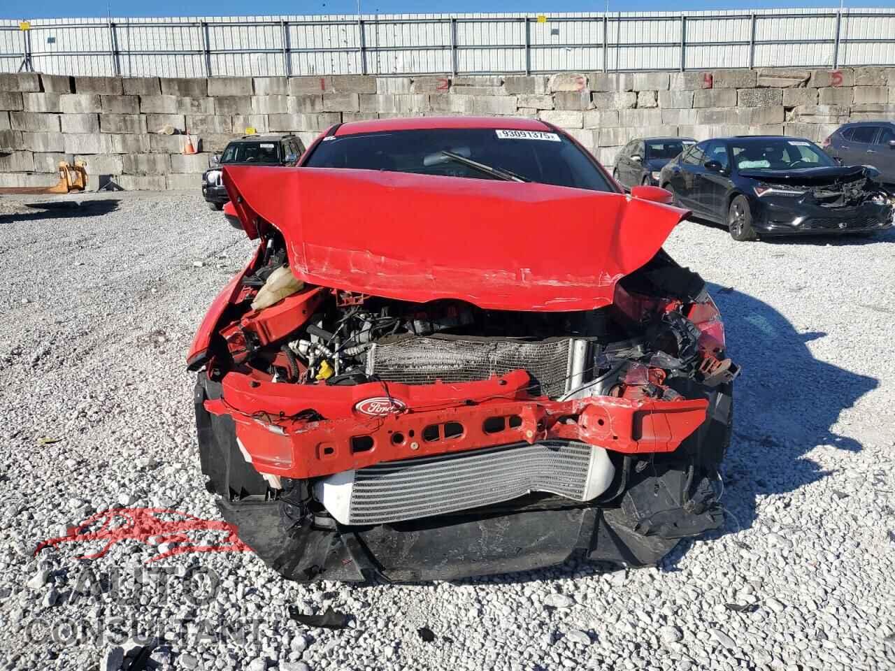FORD FOCUS 2014 - 1FADP3L93EL139043