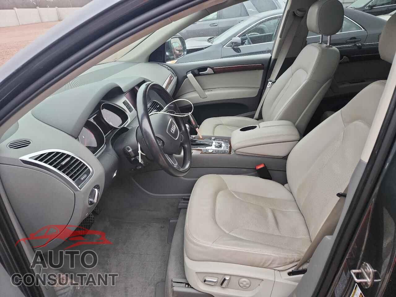 AUDI Q7 2012 - WA1VMAFE9CD009595