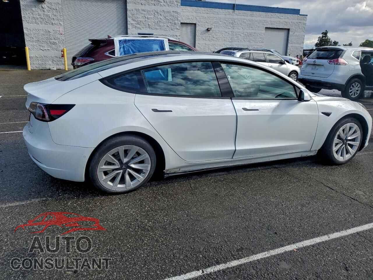 TESLA MODEL 3 2022 - 5YJ3E1EB2NF293469
