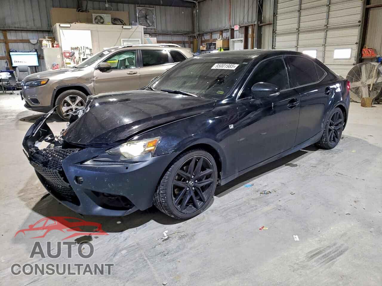 LEXUS IS 2014 - JTHCF1D25E5004101