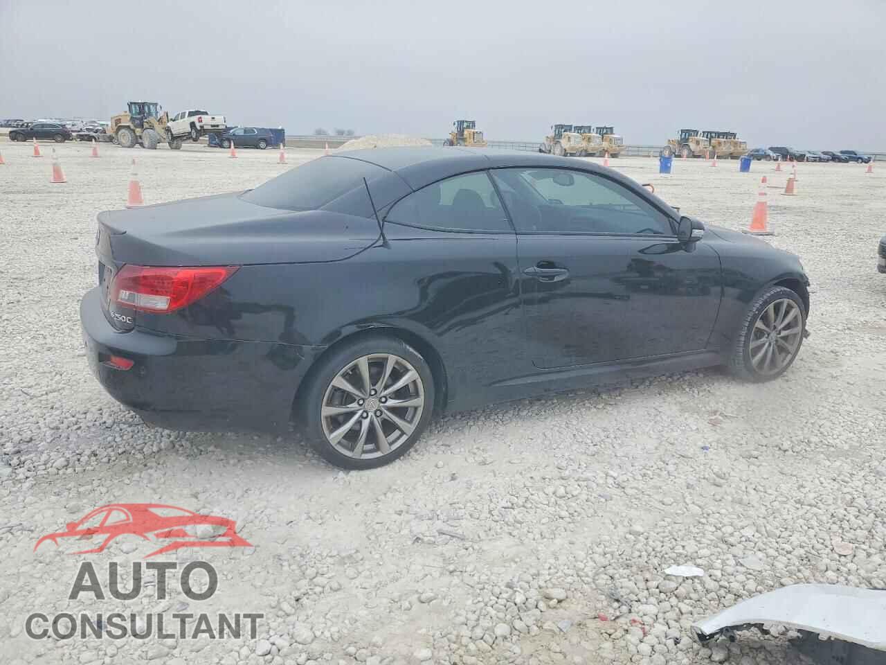 LEXUS IS 2014 - JTHFF2C23E2530345