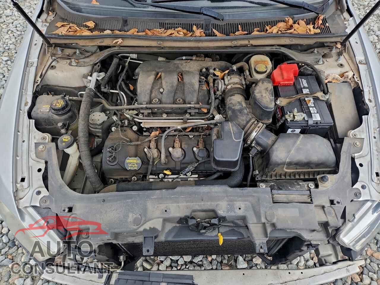 FORD TAURUS 2013 - 1FAHP2E85DG149497