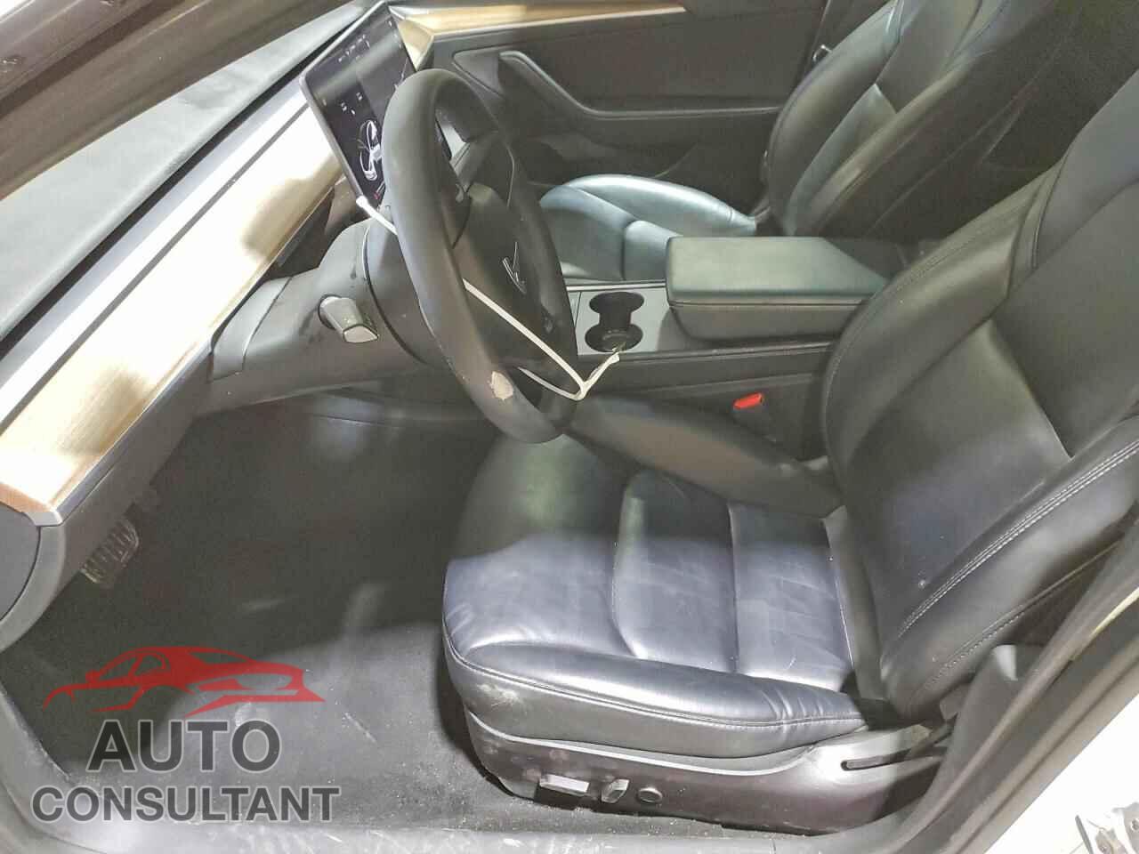 TESLA MODEL 3 2021 - 5YJ3E1EA7MF090969