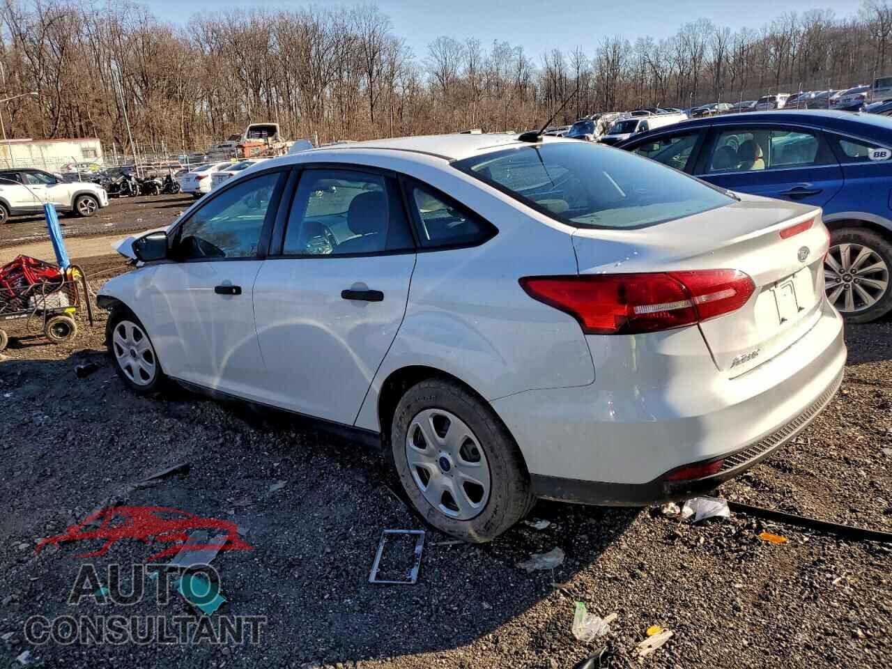 FORD FOCUS 2017 - 1FADP3E25HL234790