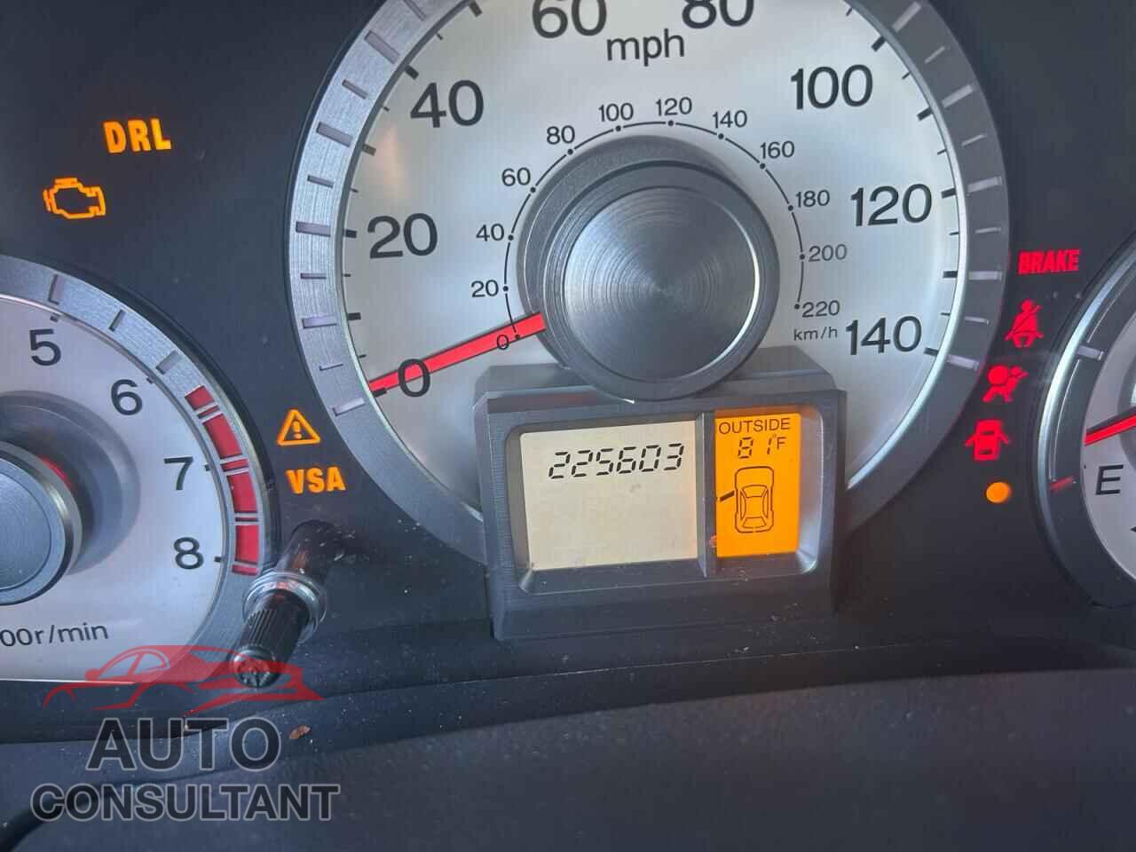 HONDA PILOT 2011 - 5FNYF3H50BB032258